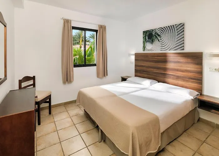 Aparthotel Sol Sun Costa Adeje (Tenerife)